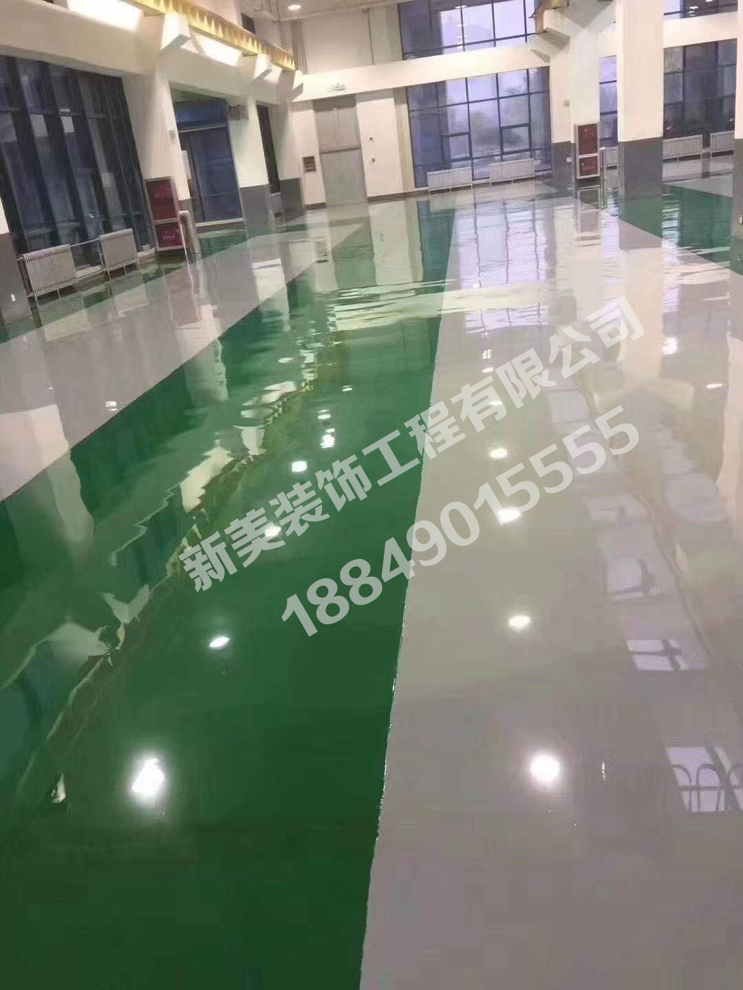 加油站彩色地面